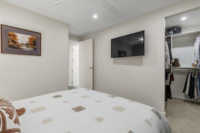 Photo of property in 15 Muster Road, Jacks Point, 9371