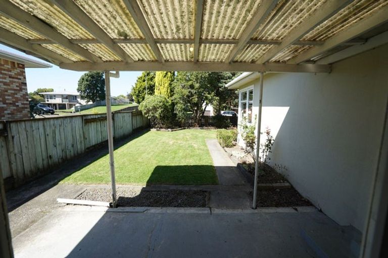 Photo of property in 4 Alton Place, Hokowhitu, Palmerston North, 4410