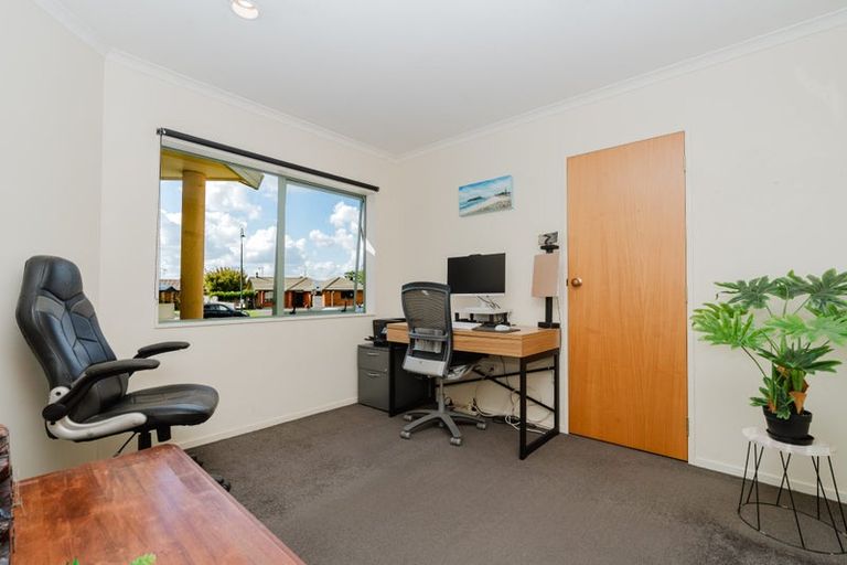 Photo of property in 5 Maahutaupeke Place, St Andrews, Hamilton, 3200