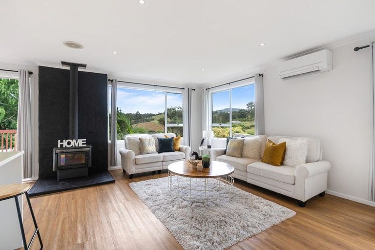Photo of property in 47 Waitakere Road, Waitakere, Auckland, 0816