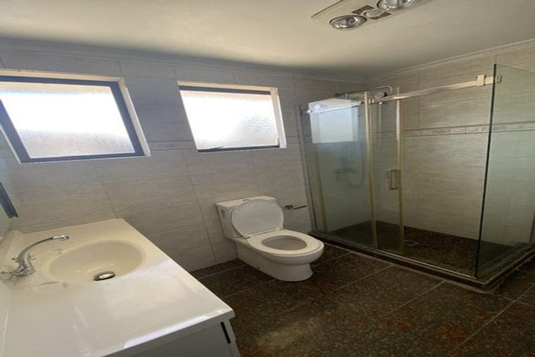 Photo of property in 20 Henwood Road, Mangere East, Auckland, 2024