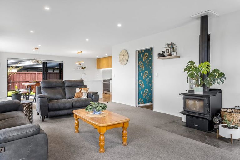 Photo of property in 82 Lady Isaac Drive, Rolleston, 7615