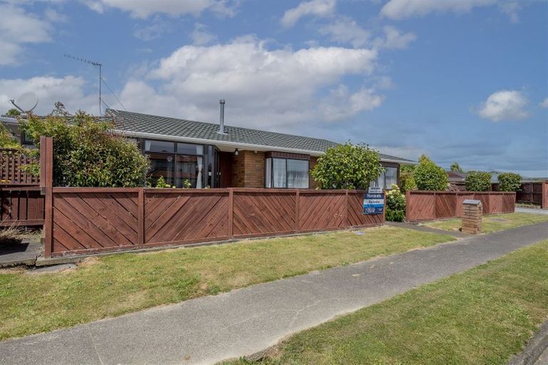 Photo of property in 7 Easton Way, Levin, 5510