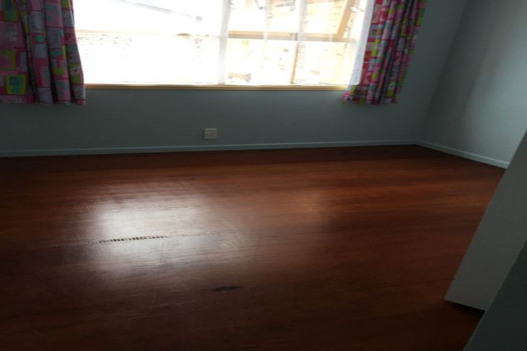 Photo of property in 9 Imrie Avenue, Mangere, Auckland, 2022