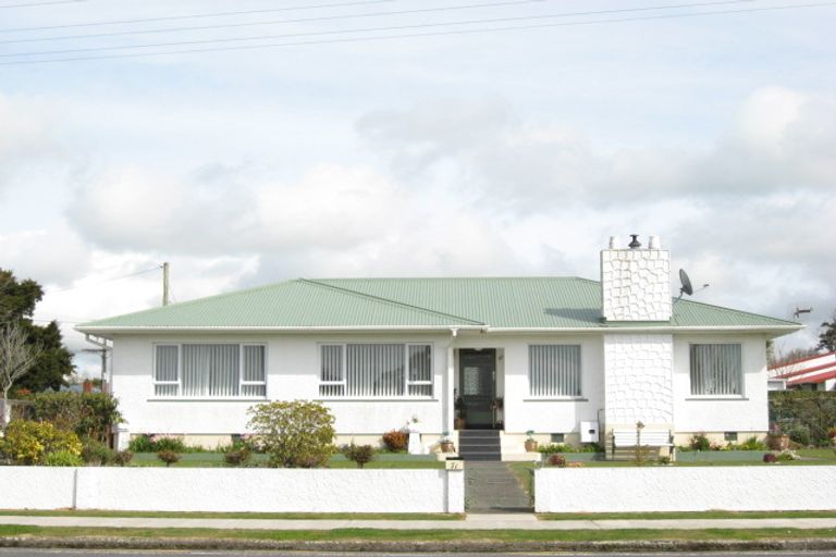 Photo of property in 71 Broadway, Stratford, 4332