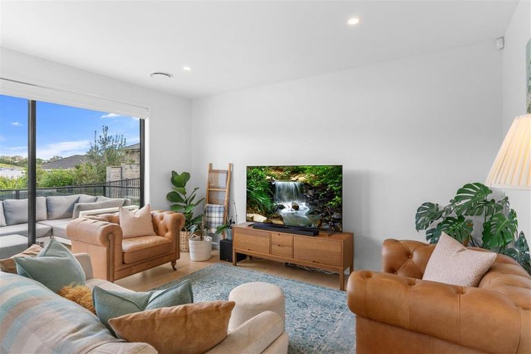 Photo of property in 35 Ella Anne Crescent, Warkworth, 0910