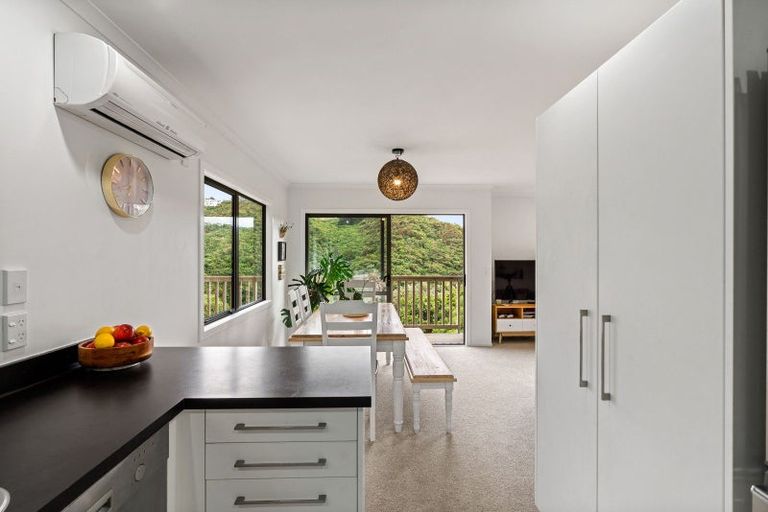 Photo of property in 57a Mandalay Terrace, Khandallah, Wellington, 6035