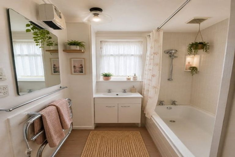 Photo of property in 80 Tireti Road, Titahi Bay, Porirua, 5022