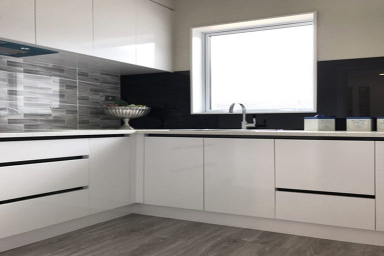 Photo of property in 14 Creggan Crescent, Flat Bush, Auckland, 2019