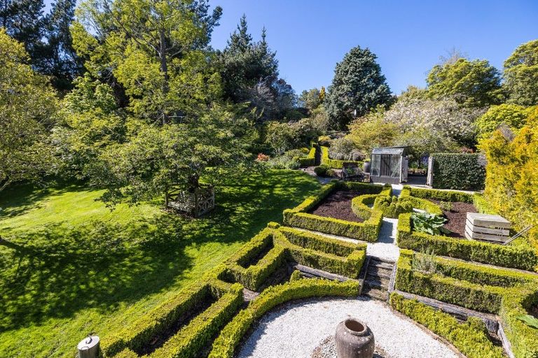 Photo of property in 97 Martin Road, Fairfield, Dunedin, 9018