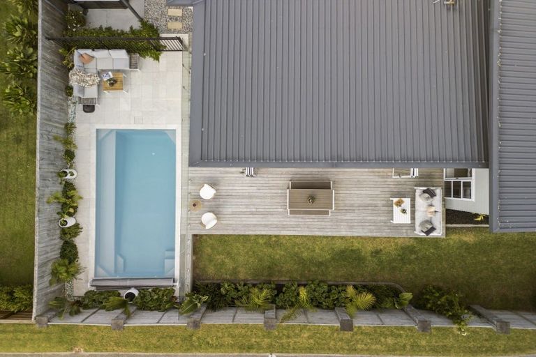 Photo of property in 25 Coutts Street, Papamoa Beach, Papamoa, 3118
