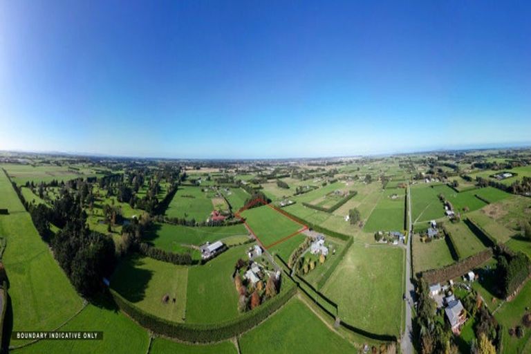Photo of property in 56 Wills Road, Upper Moutere, 7175