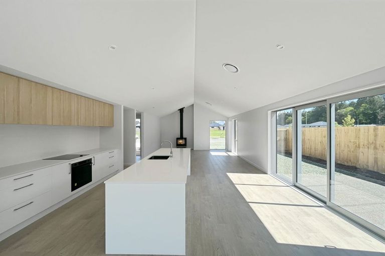 Photo of property in 22 Arrowsmith Drive, Methven, 7730