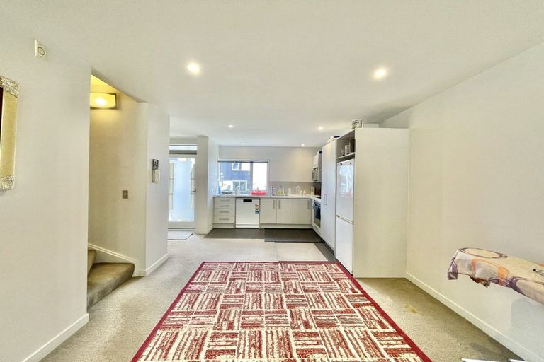 Photo of property in Altar Apartments, 50/120u Rintoul Street, Newtown, Wellington, 6021