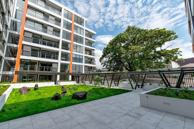 Photo of property in 10 Lion Place, Papamoa, 3118