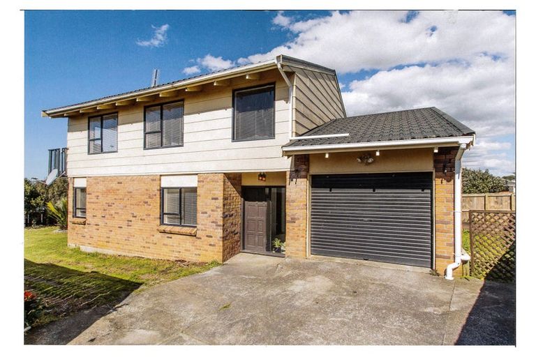 Photo of property in 287b Pakuranga Road, Pakuranga Heights, Auckland, 2010