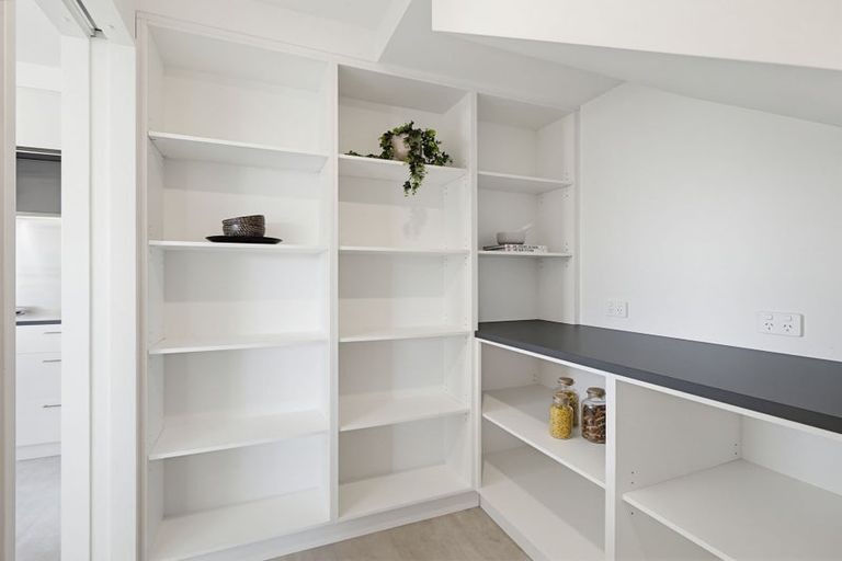 Photo of property in 29 Pegasus Main Street, Pegasus, 7612