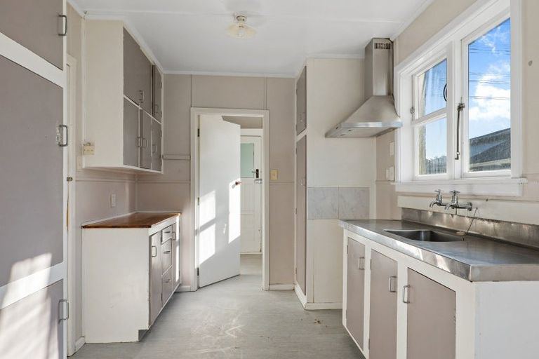 Photo of property in 37 Gregan Crescent, Burnside, Christchurch, 8053
