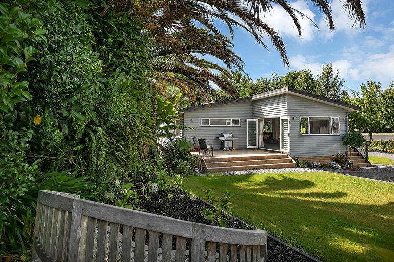 Photo of property in 1014 Coatesville-riverhead Highway, Riverhead, 0820