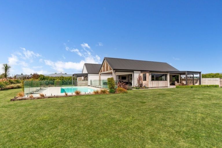 Photo of property in 9 Mill Grove, Clareville, Carterton, 5713