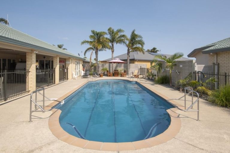 Photo of property in Diamond Sands, 2/644 Grenada Street, Papamoa Beach, Papamoa, 3118