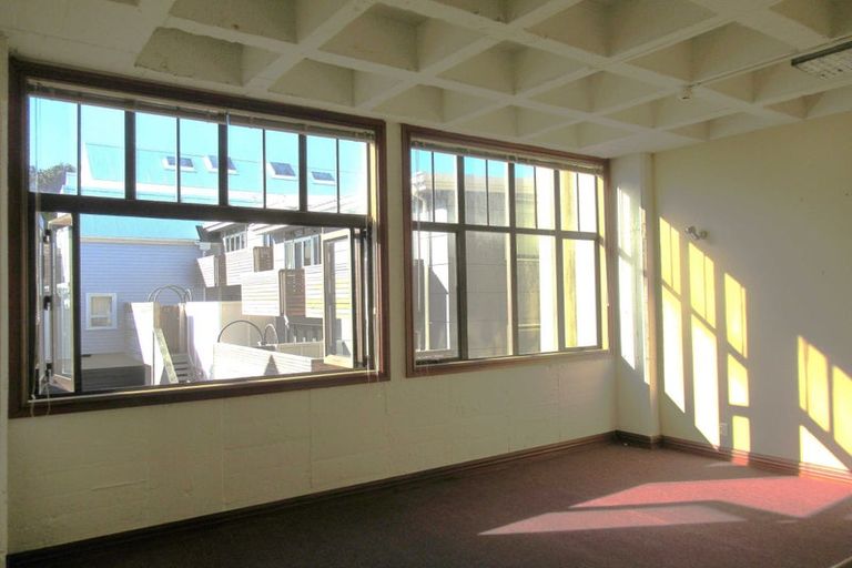 Photo of property in Pirie Street Townhouses, 28/35u Pirie Street, Mount Victoria, Wellington, 6011