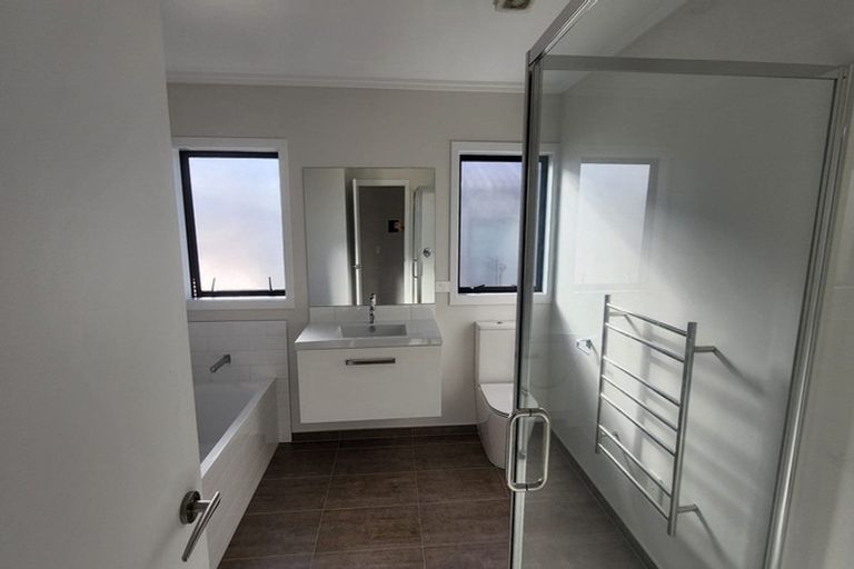 Photo of property in 40 Onekiritea Road, Hobsonville, Auckland, 0616