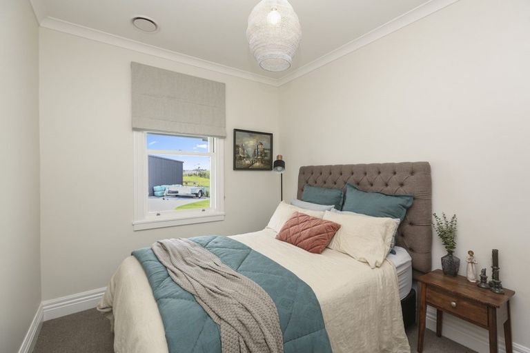 Photo of property in 200 Egmont Road, Hillsborough, New Plymouth, 4372