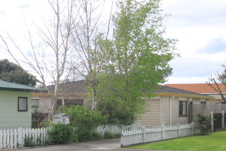 Photo of property in 12 Penrhyn Place, Mount Maunganui, 3116