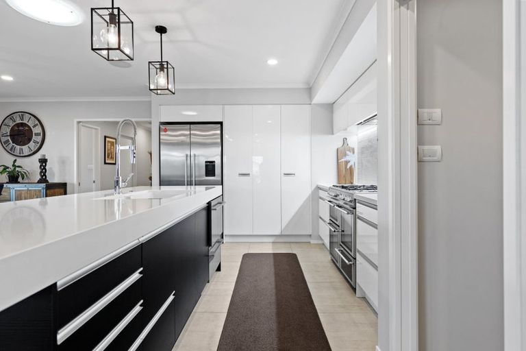 Photo of property in 99 Palm Springs Boulevard, Papamoa Beach, Papamoa, 3118