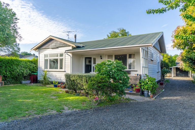 Photo of property in 74 Cornwall Street, Masterton, 5810
