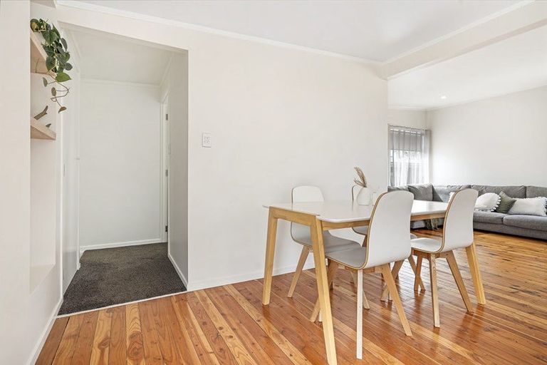 Photo of property in 8 James Mcleod Road, Shelly Beach, Helensville, 0874