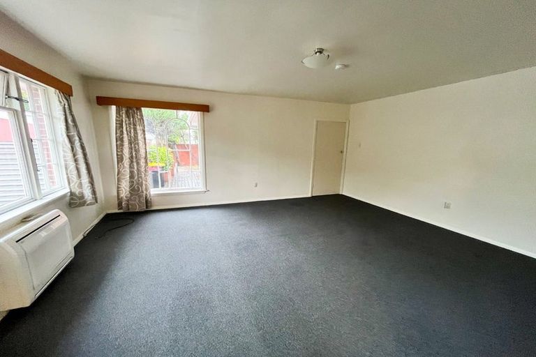 Photo of property in 79 Grahams Road, Burnside, Christchurch, 8041