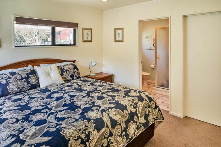 Photo of property in 26 Musket Lane, Whitby, Porirua, 5024