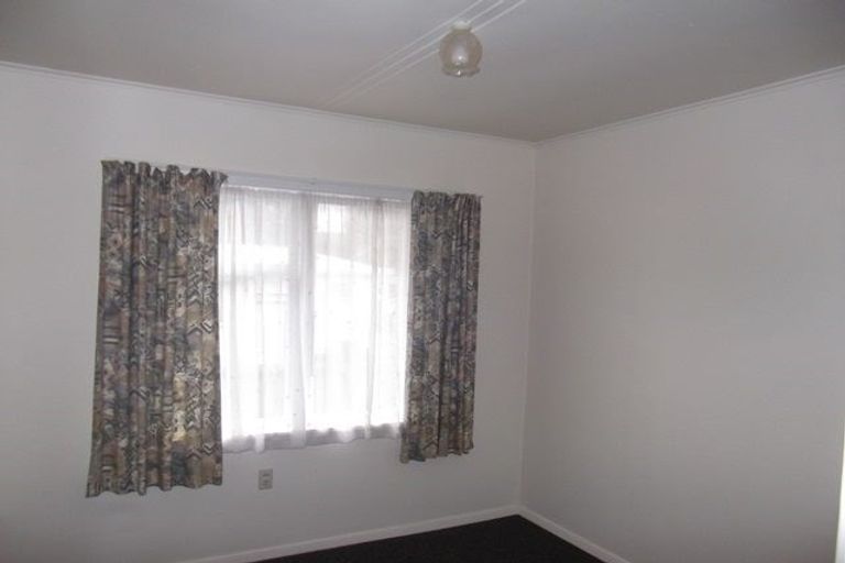 Photo of property in 2 Hay Street, Wainuiomata, Lower Hutt, 5014