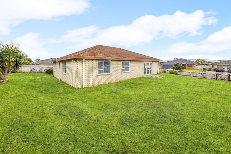 Photo of property in 48 Naylors Drive, Mangere, Auckland, 2022