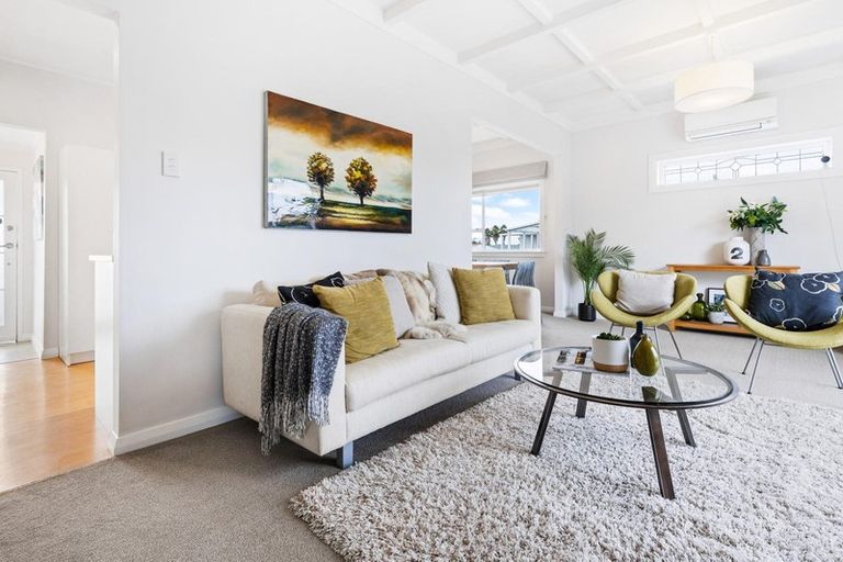 Photo of property in 797a Te Atatu Road, Te Atatu Peninsula, Auckland, 0610