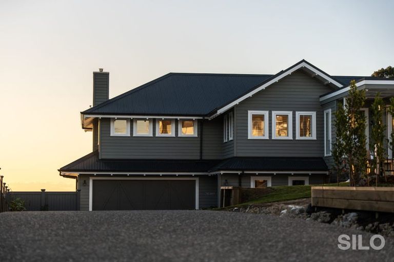 Photo of property in 41 Ocean View Road, Hatfields Beach, Orewa, 0931