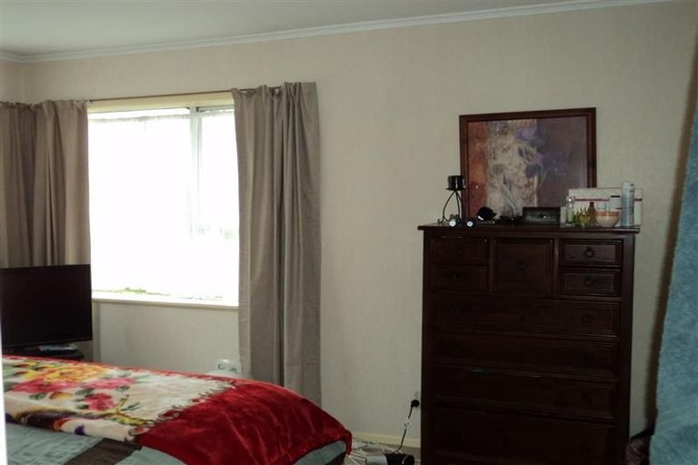 Photo of property in 1/2 Richard Avenue, Bucklands Beach, Auckland, 2014