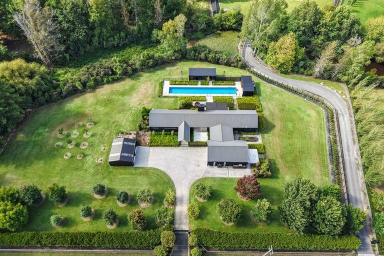 Photo of property in 45 Three Oaks Drive, Dairy Flat, Albany, 0794