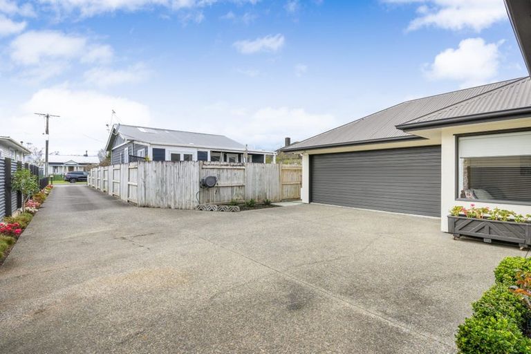 Photo of property in 19a Carlisle Street, Milson, Palmerston North, 4414