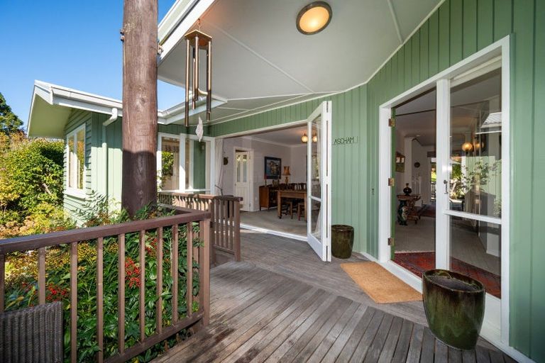 Photo of property in 70 Mchardy Street, Havelock North, 4130