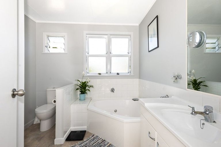 Photo of property in 11 Dominion Road, Te Hapara, Gisborne, 4010