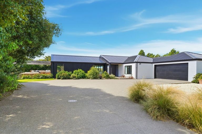 Photo of property in 1682 Clintons Road, Darfield, 7571