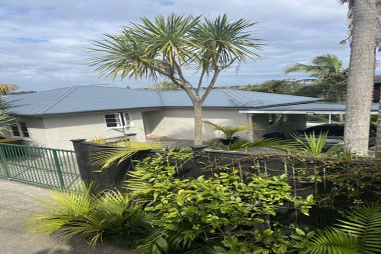 Photo of property in 1/25 Wolsley Avenue, Milford, Auckland, 0620