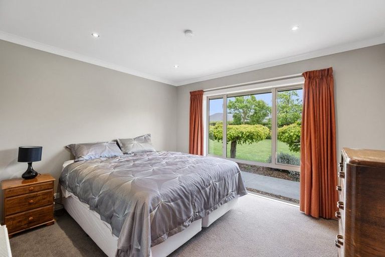 Photo of property in 28 Devine Drive, Rolleston, Christchurch, 7678