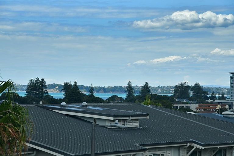 Photo of property in 37 Landmark Terrace, Orewa, 0931