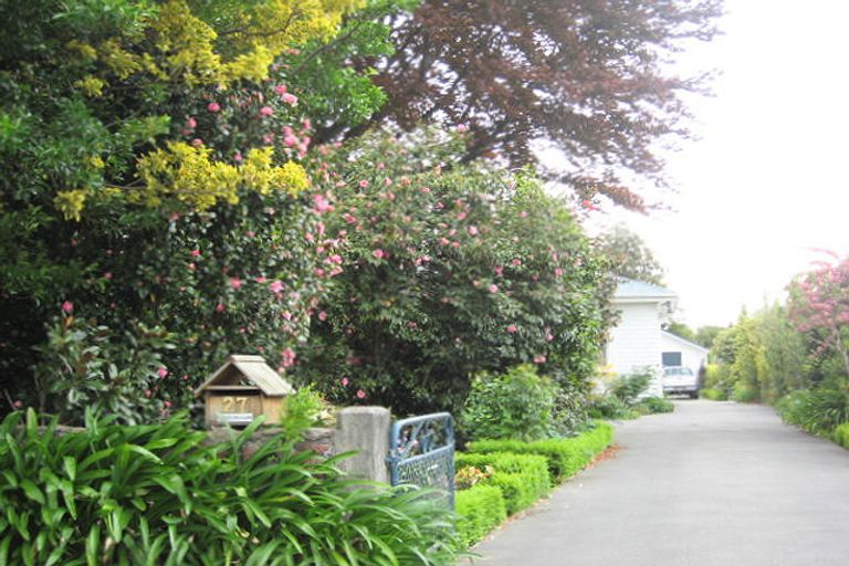 Photo of property in 27 Eltham Road, Blenheim, 7201