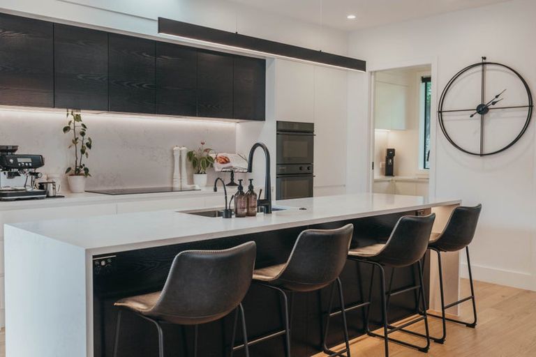 Photo of property in 26b Hythe Terrace, Mairangi Bay, Auckland, 0630