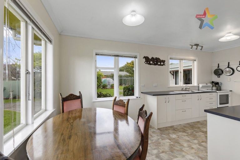 Photo of property in 72 Tiro Tiro Road, Levin, 5510